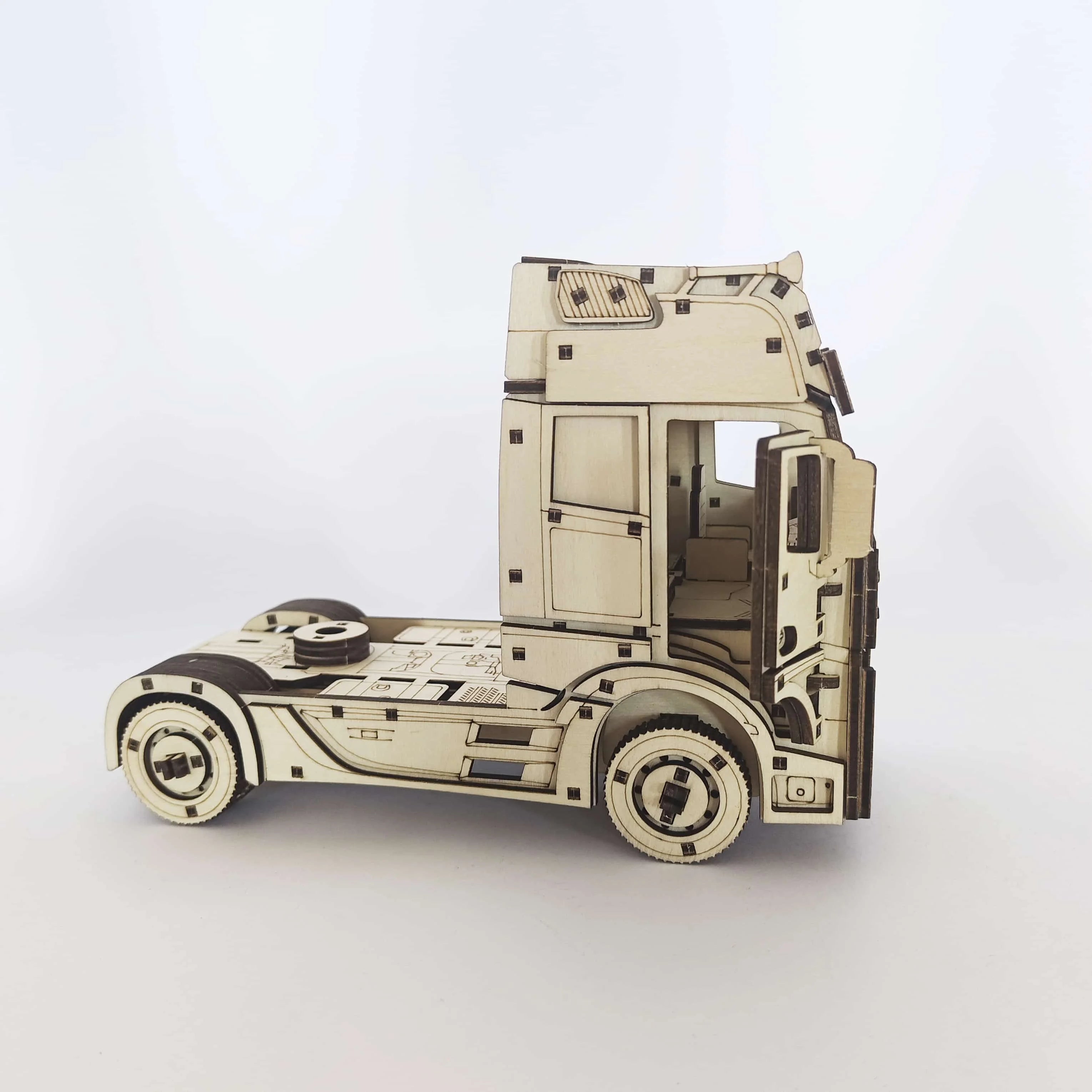 European Truck DIY 3D Wooden Puzzle